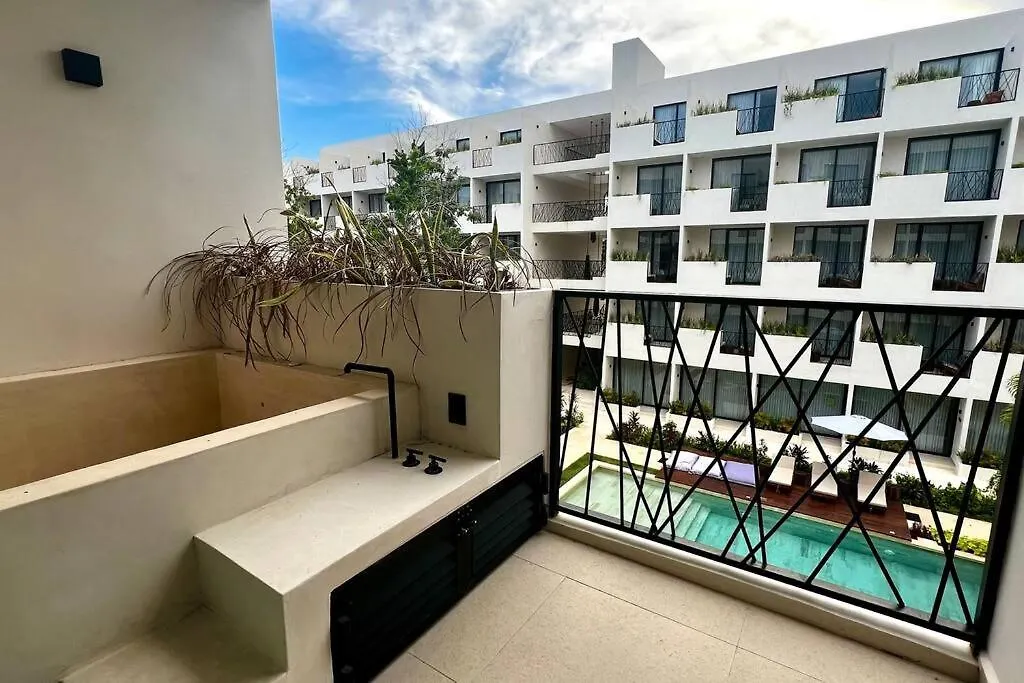 Comfy Plounge Pool Studio Tulum Apartment